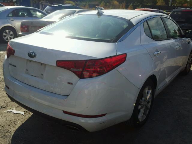 5XXGM4A71DG205479 - 2013 KIA OPTIMA LX WHITE photo 4