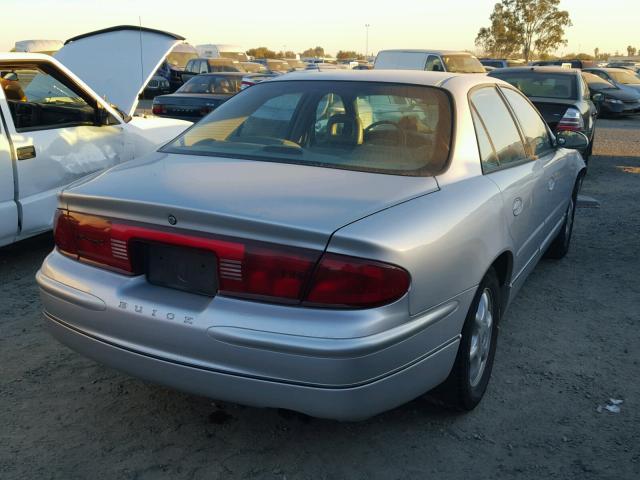 2G4WB52K241189451 - 2004 BUICK REGAL LS SILVER photo 4