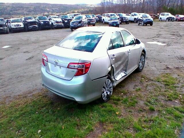 4T1BF1FK3CU153339 - 2012 TOYOTA CAMRY BASE SILVER photo 4