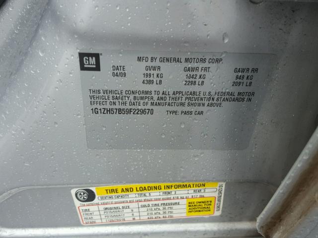 1G1ZH57B59F229670 - 2009 CHEVROLET MALIBU 1LT SILVER photo 10