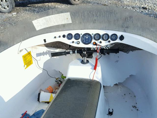 USNUS0706TC313 - 2013 HOFT HOVERCRAFT WHITE photo 5