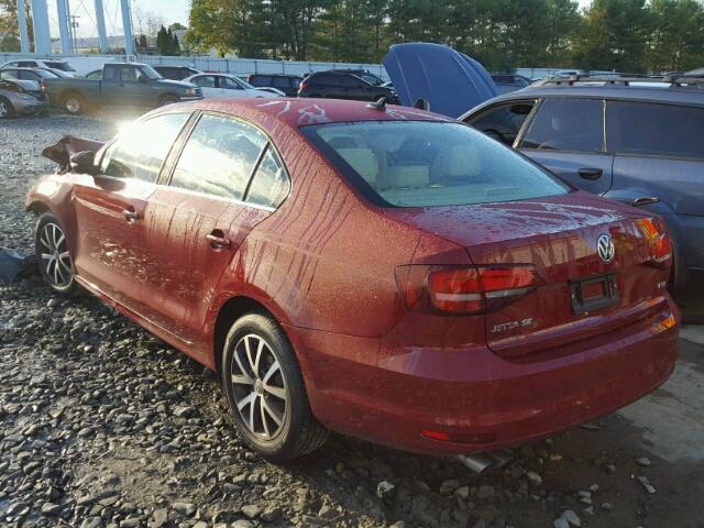 3VWDB7AJ9HM323366 - 2017 VOLKSWAGEN JETTA SE RED photo 3