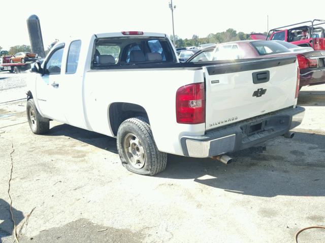 1GCEC19X07Z605533 - 2007 CHEVROLET SILVERADO WHITE photo 3