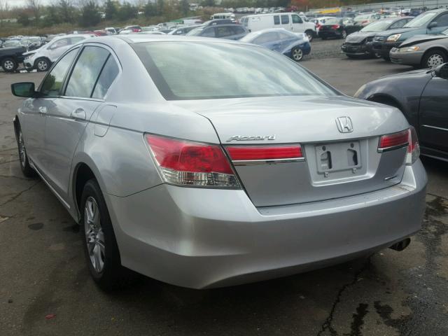 1HGCP2F67CA084995 - 2012 HONDA ACCORD SE SILVER photo 3