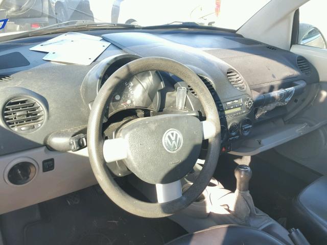 3VWCK21Y53M329542 - 2003 VOLKSWAGEN NEW BEETLE 奶油色 照片 9