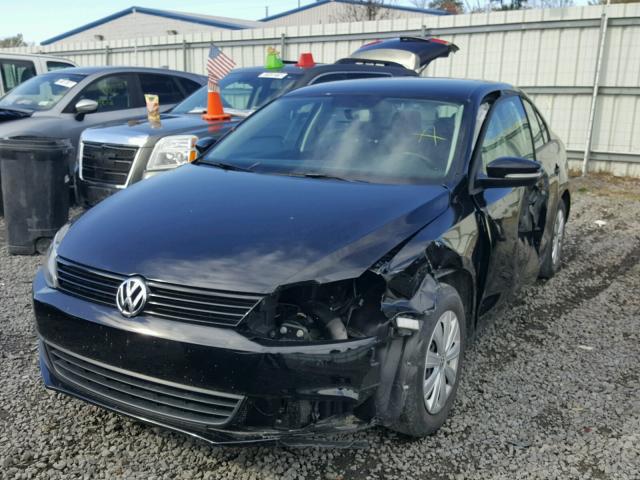 3VW2K7AJ9EM244153 - 2014 VOLKSWAGEN JETTA BASE BLACK photo 2