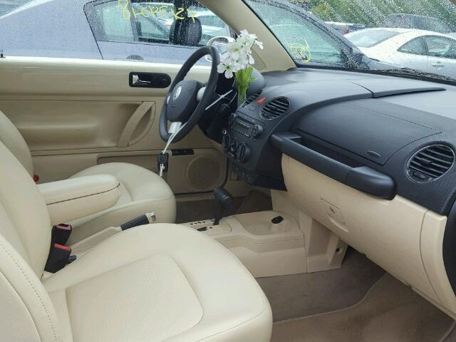 3VWRG31C46M417041 - 2006 VOLKSWAGEN NEW BEETLE 米色 照片 5