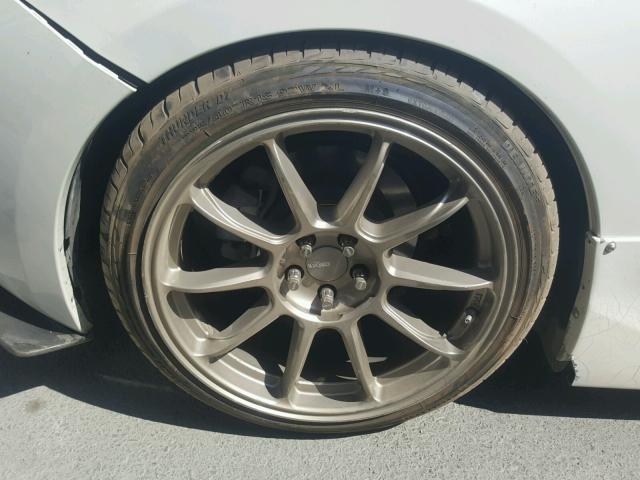 JF1ZNAA17D1724456 - 2013 TOYOTA SCION FR-S WHITE photo 9