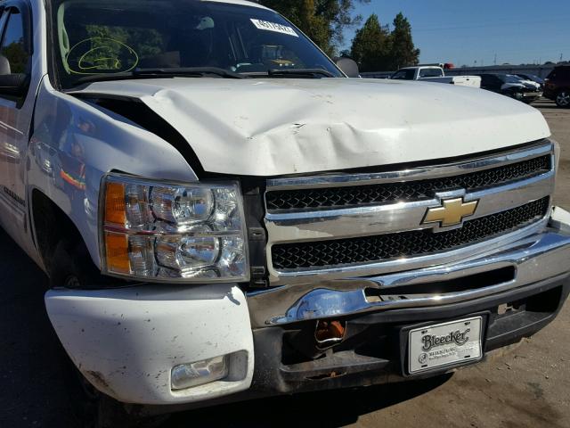 3GCRCSE03AG135778 - 2010 CHEVROLET SILVERADO WHITE photo 9