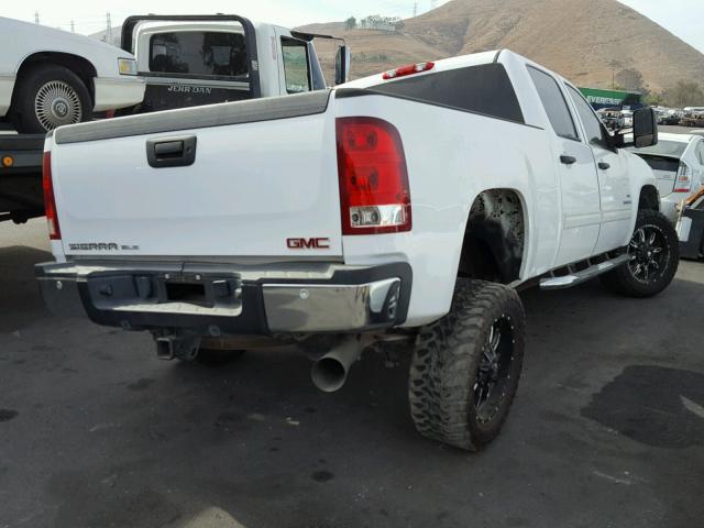 1GTHC53609F133343 - 2009 GMC SIERRA C25 WHITE photo 4