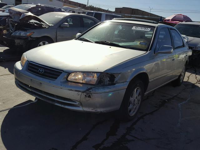 4T1BG22K21U858736 - 2001 TOYOTA CAMRY SILVER photo 2