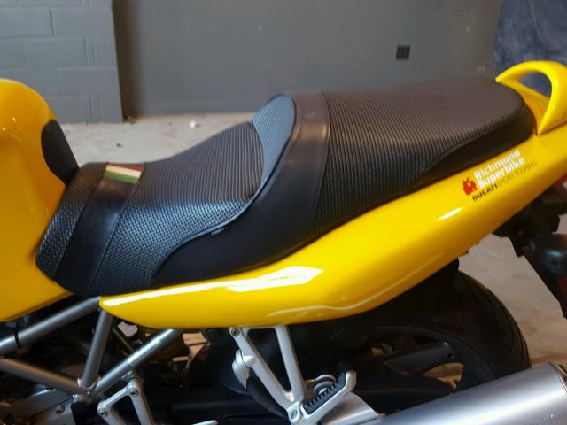 ZDM1TB8S51B004424 - 2001 DUCATI ST4  YELLOW photo 6