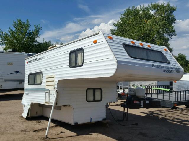 1EL6B0802Y2397472 - 2000 FLEETWOOD FLEETWOOD WHITE photo 1