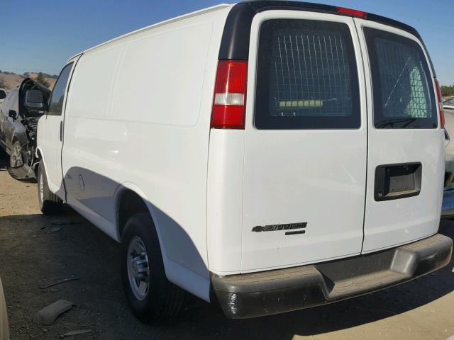 1GCWGFCA1E1101272 - 2014 CHEVROLET EXPRESS G2 WHITE photo 3