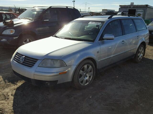 WVWYH63BX2E080019 - 2002 VOLKSWAGEN PASSAT GLX 银色 照片 2