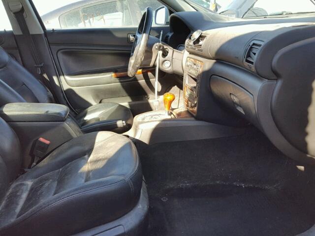 WVWYH63BX2E080019 - 2002 VOLKSWAGEN PASSAT GLX 银色 照片 5