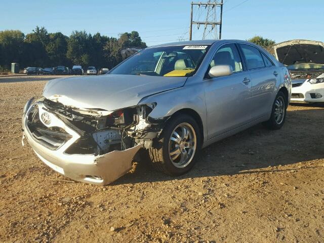 4T1BF3EK1BU144750 - 2011 TOYOTA CAMRY BASE SILVER photo 2