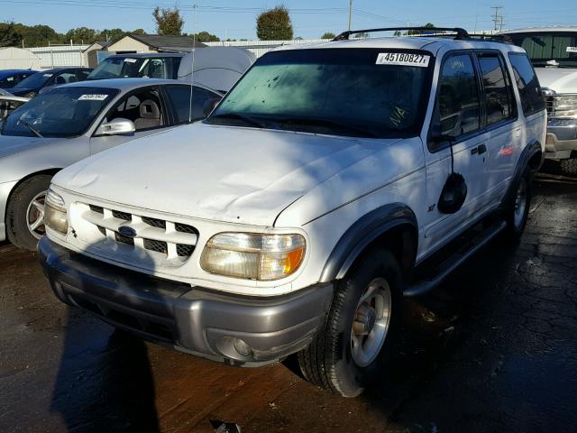 1FMZU63E4YUB41434 - 2000 FORD EXPLORER X WHITE photo 2