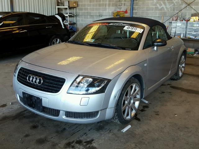 TRUTX28N711030974 - 2001 AUDI TT SILVER photo 2