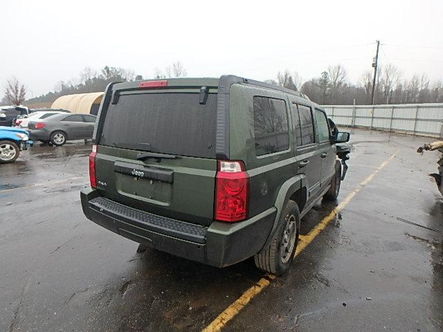 1J8HG48K08C219300 - 2008 JEEP COMMANDER GREEN photo 4