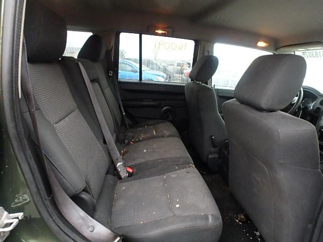 1J8HG48K08C219300 - 2008 JEEP COMMANDER GREEN photo 6