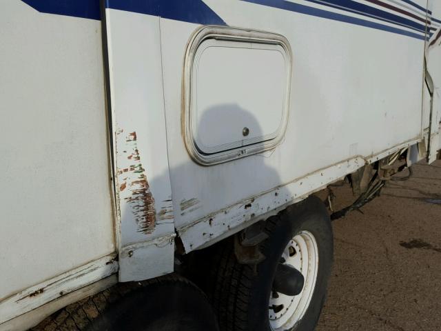 4YDF2622721200537 - 2001 KEYSTONE SPRINTER WHITE photo 16