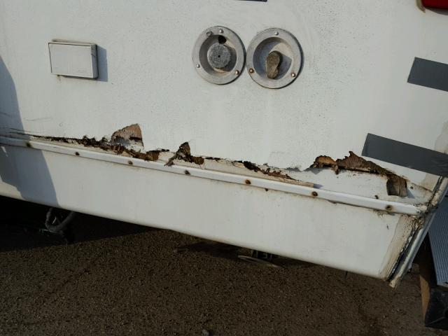 4YDF2622721200537 - 2001 KEYSTONE SPRINTER WHITE photo 18