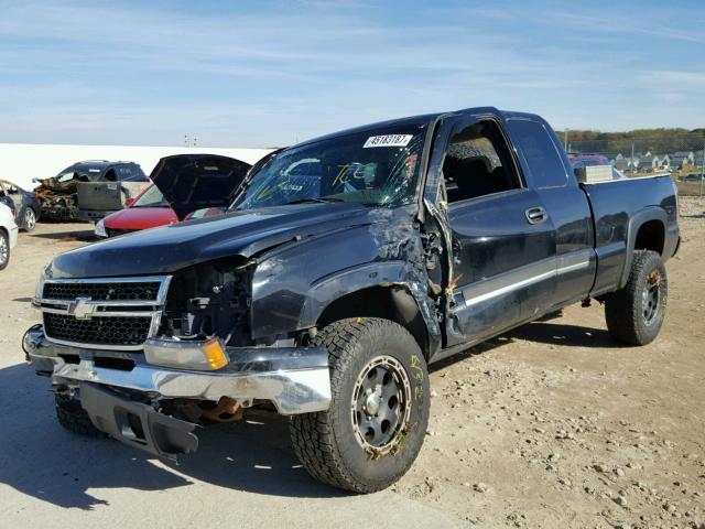 1GCEK19B16Z191877 - 2006 CHEVROLET SILVERADO BLACK photo 2