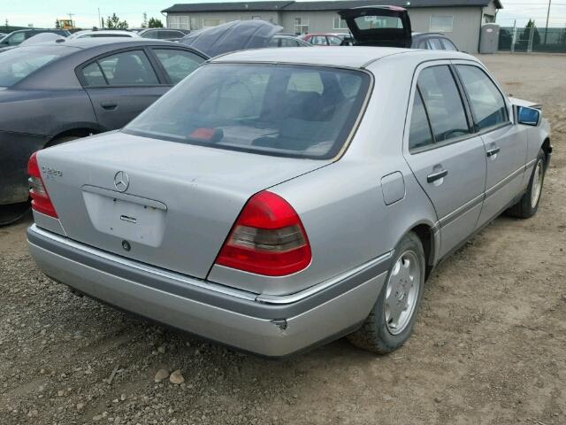 WDBHA22E9RF046956 - 1994 MERCEDES-BENZ C 220 SILVER photo 4