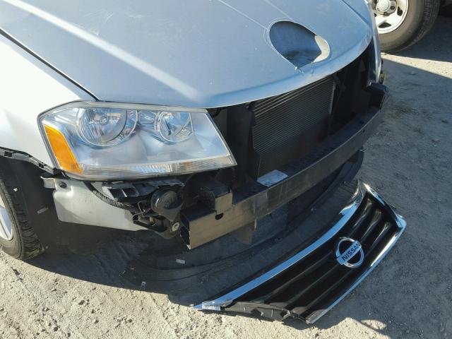 1B3BD4FB4BN609032 - 2011 DODGE AVENGER EX SILVER photo 9