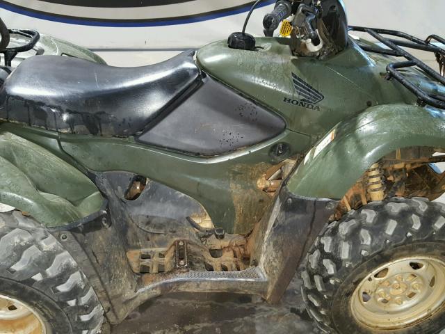 1HFTE35K9A4300470 - 2010 HONDA TRX420 FPE GREEN photo 5