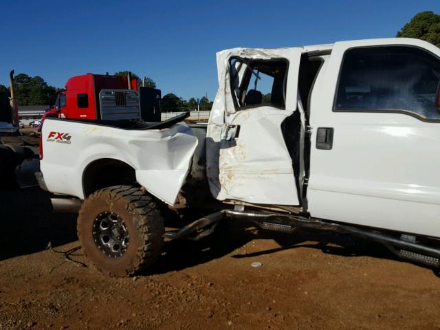 1FTSW21P06EB46599 - 2006 FORD F250 SUPER WHITE photo 9