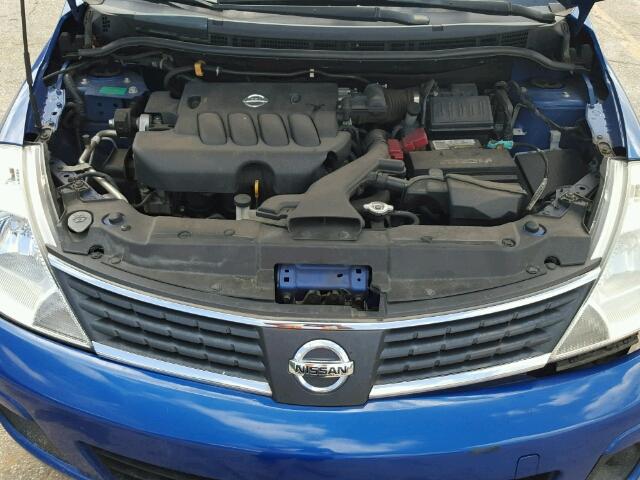 3N1BC13E68L408257 - 2008 NISSAN VERSA S BLUE photo 7