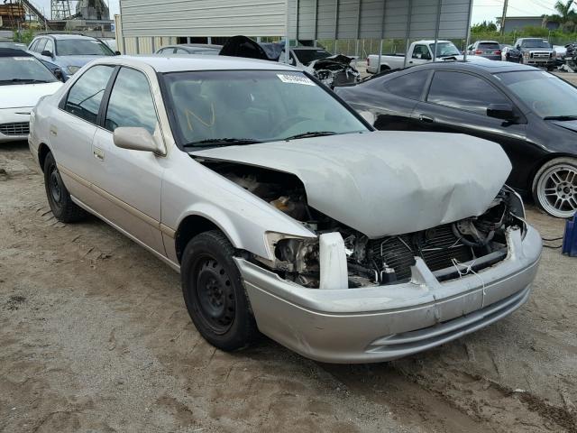 4T1BG22K61U107381 - 2001 TOYOTA CAMRY CE BEIGE photo 1