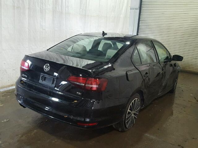 3VWB17AJ5GM273168 - 2016 VOLKSWAGEN JETTA SPOR BLACK photo 4