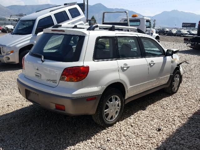 JA4LZ31G73U064513 - 2003 MITSUBISHI OUTLANDER WHITE photo 4