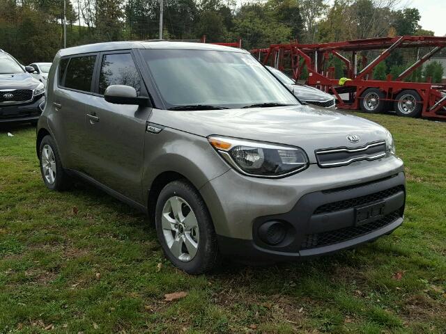 KNDJN2A20H7469724 - 2017 KIA SOUL GRAY photo 1