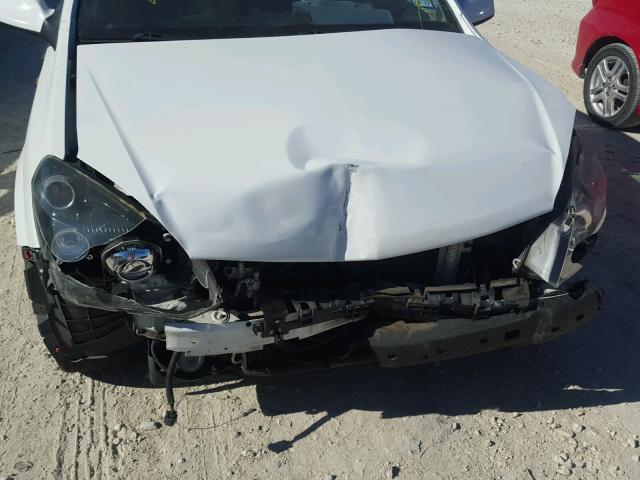 W08AT671785009217 - 2008 SATURN ASTRA XR WHITE photo 9