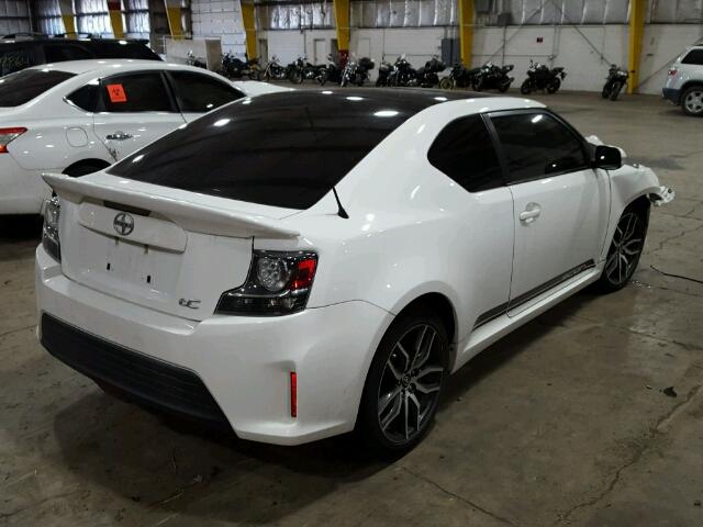 JTKJF5C79E3078669 - 2014 TOYOTA SCION TC WHITE photo 4