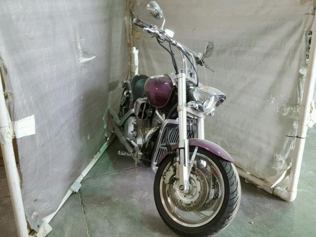 1HFSC46044A200741 - 2004 HONDA VTX1800C PURPLE photo 1