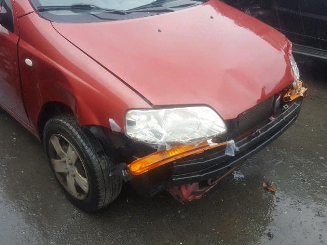 KL1TD56606B678164 - 2006 CHEVROLET AVEO BASE Czerwony zdjęcie 9