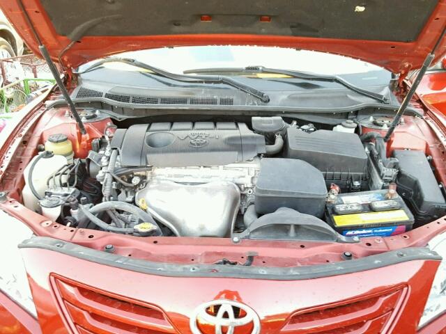 4T1BF3EKXBU679740 - 2011 TOYOTA CAMRY RED photo 7