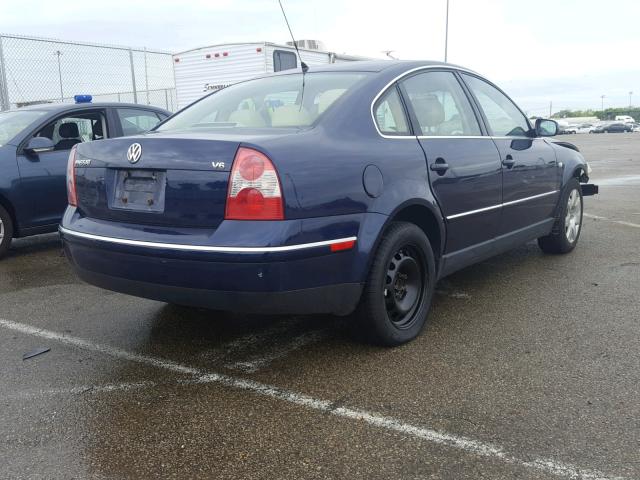 WVWRH63B32P290437 - 2002 VOLKSWAGEN PASSAT GLX BLUE photo 4