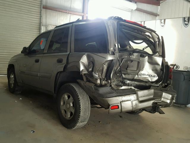 1GNDS13SX22257194 - 2002 CHEVROLET TRAILBLAZE SILVER photo 3