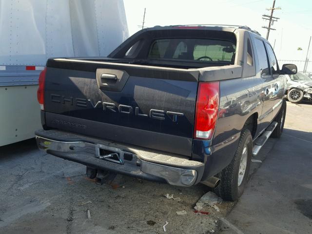 3GNEC12Z26G118786 - 2006 CHEVROLET AVALANCHE BLUE photo 4