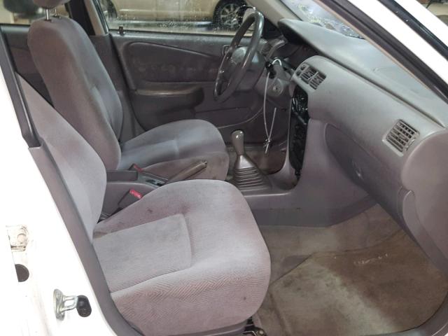 1Y1SK5285XZ446052 - 1999 CHEVROLET GEO PRIZM 白色 照片 5