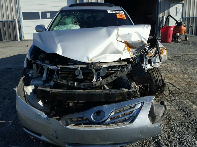 4T1BE46K77U144704 - 2007 TOYOTA CAMRY NEW SILVER photo 9