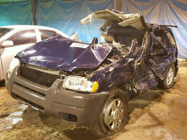 1FMCU03174DA18656 - 2004 FORD ESCAPE XLT BLUE photo 2