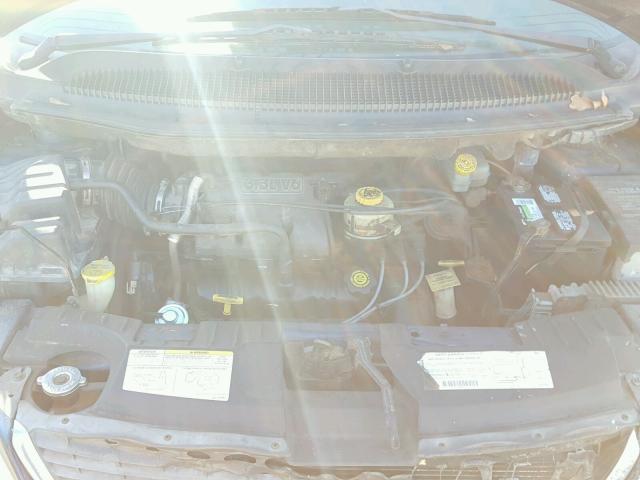 2C4GP44392R535181 - 2002 CHRYSLER TOWN & COU BLUE photo 7