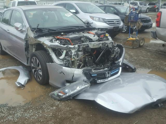 1HGCR6F54FA011807 - 2015 HONDA ACCORD HYB SILVER photo 9